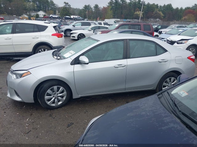 Toyota COROLLA LE 2015 2T1BURHE0FC325084 Image 13