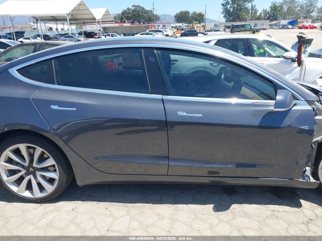 Aukcja sprzedaży 2018 Tesla Model 3 Long Range/mid Range, vin: 5YJ3E1EA2JF009470, numer aukcji: 44925405