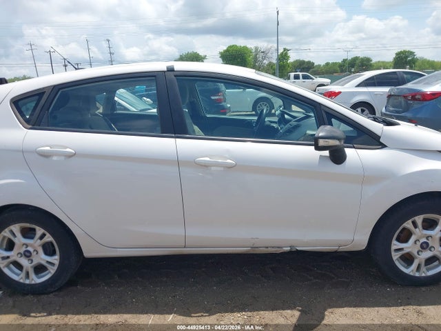 Продажа на аукционе авто 2016 Ford Fiesta Se, vin: 3FADP4EJ5GM160068, номер лота: 44925413