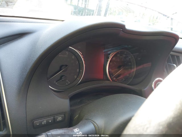 44925415 :رقم المزاد ، JN1EV7CR8MM754887 vin ، 2021 Infiniti Q50 Signature Edition Awd مزاد بيع