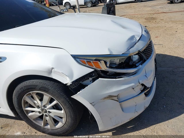 KIA Optima Lx 2017 5XXGT4L35HG143524 Image 17