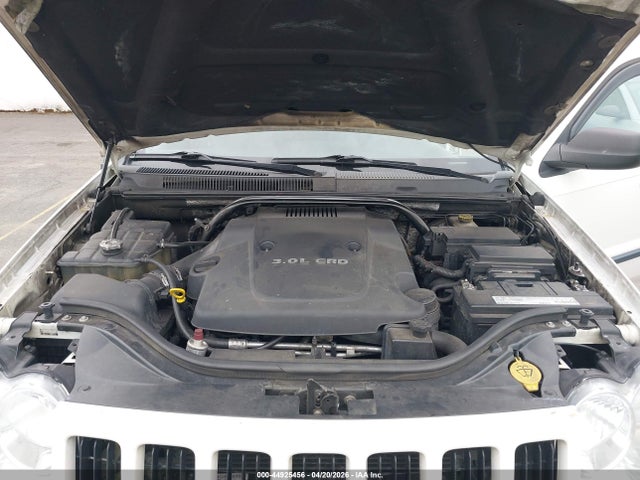 44925456 :رقم المزاد ، 1J8HR48M48C508188 vin ، 2008 Jeep Grand Cherokee Laredo مزاد بيع