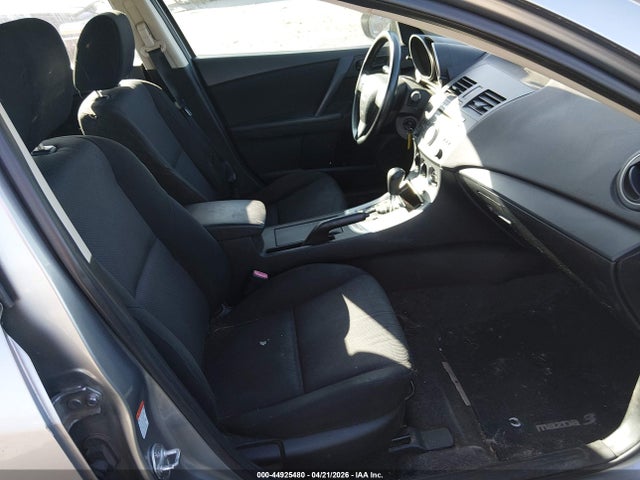 Продаж на аукціоні авто 2011 Mazda Mazda3 I Sport, vin: JM1BL1UG4B1356669, номер лоту: 44925480