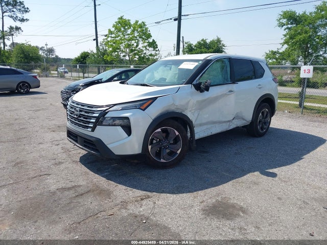 Продажа на аукционе авто 2024 Nissan Rogue Sv Fwd, vin: 5N1BT3BA8RC751765, номер лота: 44925489