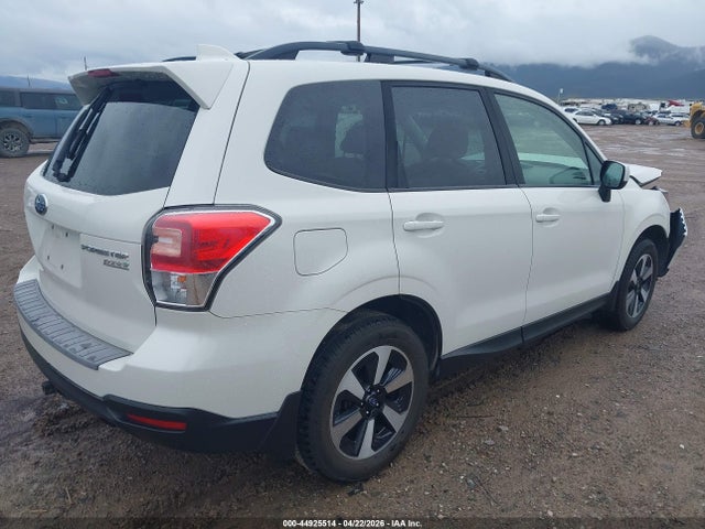2017 Subaru Forester 2.5i Premium მანქანა იყიდება აუქციონზე, vin: JF2SJAEC0HH582887, აუქციონის ნომერი: 44925514