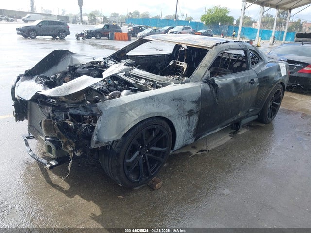 44925534 :رقم المزاد ، 2G1FM1EP1F9800517 vin ، 2015 Chevrolet Camaro Zl1 مزاد بيع