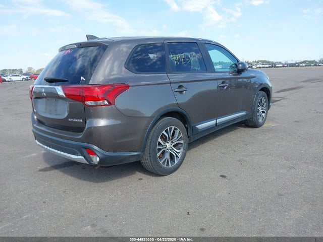 Продаж на аукціоні авто 2017 Mitsubishi Outlander Es, vin: JA4AD2A37HZ016369, номер лоту: 44925550