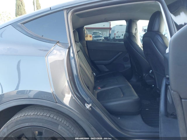 Продаж на аукціоні авто 2020 Tesla Model Y Long Range Dual Motor All-wheel Drive, vin: 5YJYGDEE8LF058356, номер лоту: 44925565