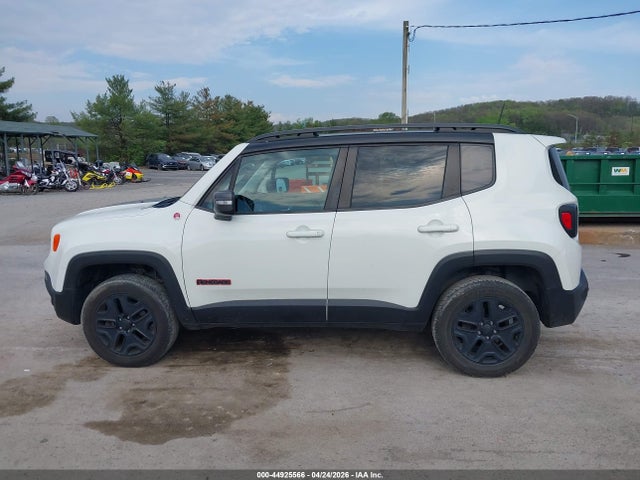 Продаж на аукціоні авто 2018 Jeep Renegade Trailhawk 4x4, vin: ZACCJBCB4JPG71850, номер лоту: 44925566