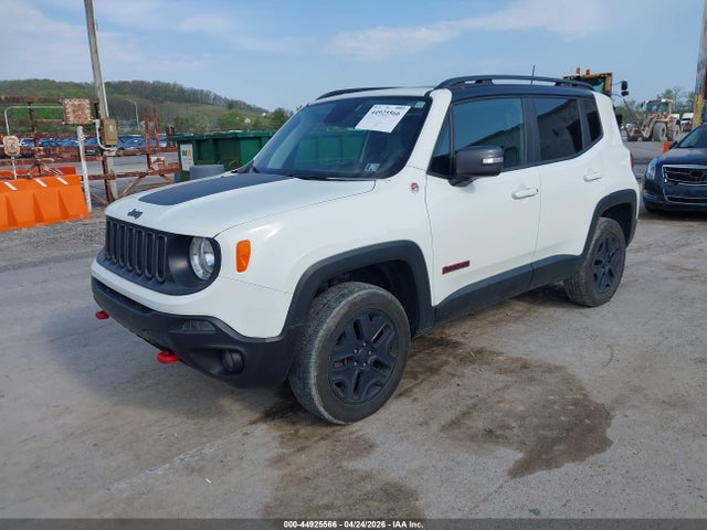 Продаж на аукціоні авто 2018 Jeep Renegade Trailhawk 4x4, vin: ZACCJBCB4JPG71850, номер лоту: 44925566
