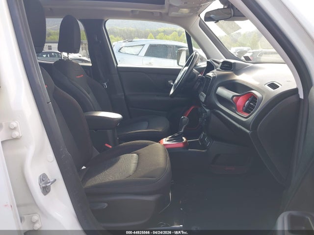 Продаж на аукціоні авто 2018 Jeep Renegade Trailhawk 4x4, vin: ZACCJBCB4JPG71850, номер лоту: 44925566