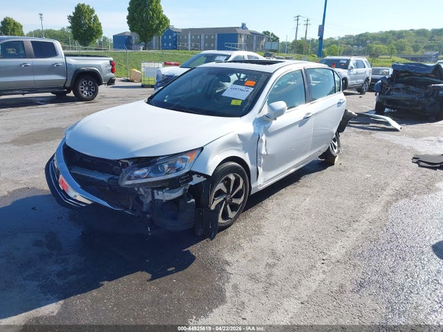 Продажа на аукционе авто 2017 Honda Accord Ex-l, vin: 1HGCR2F85HA064246, номер лота: 44925619