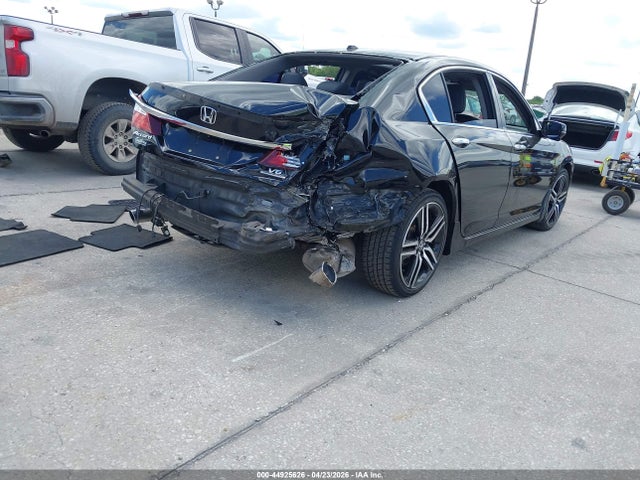 Aukcja sprzedaży 2017 Honda Accord Touring V6, vin: 1HGCR3F95HA008306, numer aukcji: 44925626
