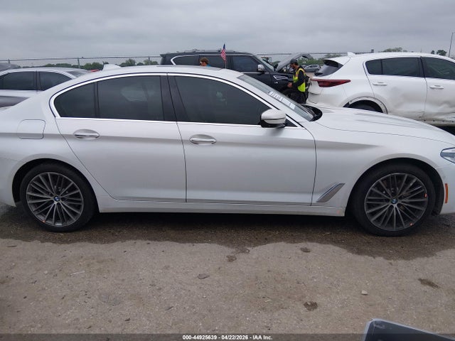 Продажа на аукционе авто 2018 Bmw 540i, vin: WBAJE5C50JWA95507, номер лота: 44925639