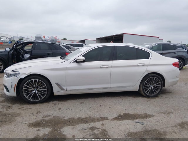 Продажа на аукционе авто 2018 Bmw 540i, vin: WBAJE5C50JWA95507, номер лота: 44925639