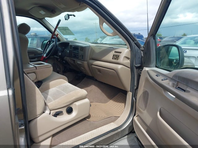 2002 Ford F-250 Lariat/xl/xlt მანქანა იყიდება აუქციონზე, vin: 1FTNX20F62ED04795, აუქციონის ნომერი: 44925660