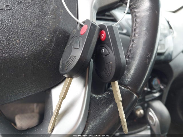 44925674 :رقم المزاد ، 3FADP4BJ4FM220439 vin ، 2015 Ford Fiesta Se مزاد بيع