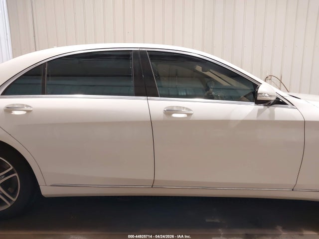 Aukcja sprzedaży 2016 Mercedes-benz S 550 4matic, vin: WDDUG8FB7GA206866, numer aukcji: 44925714