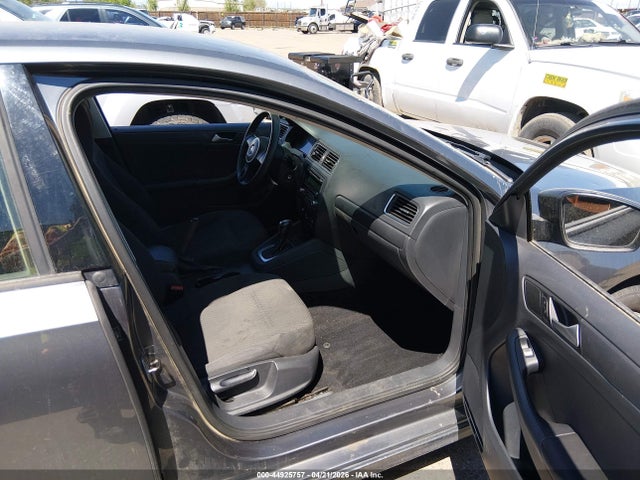 2014 Volkswagen Jetta 2.0l S მანქანა იყიდება აუქციონზე, vin: 3VW2K7AJ5EM408899, აუქციონის ნომერი: 44925757