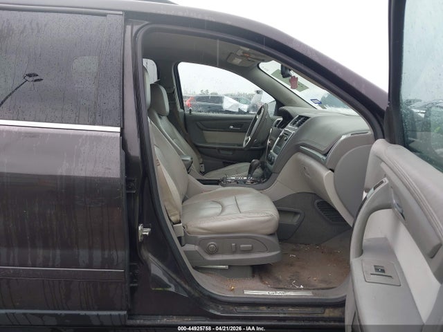 44925758 :رقم المزاد ، 1GKKRSKD5HJ240889 vin ، 2017 Gmc Acadia Limited مزاد بيع