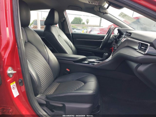4T1B11HKXKU246210 Toyota CAMRY SE