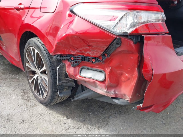 4T1B11HKXKU246210 Toyota CAMRY SE