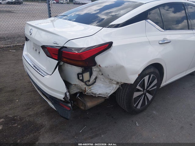 1N4BL4EV4LC121814 Nissan Altima Sl Fwd