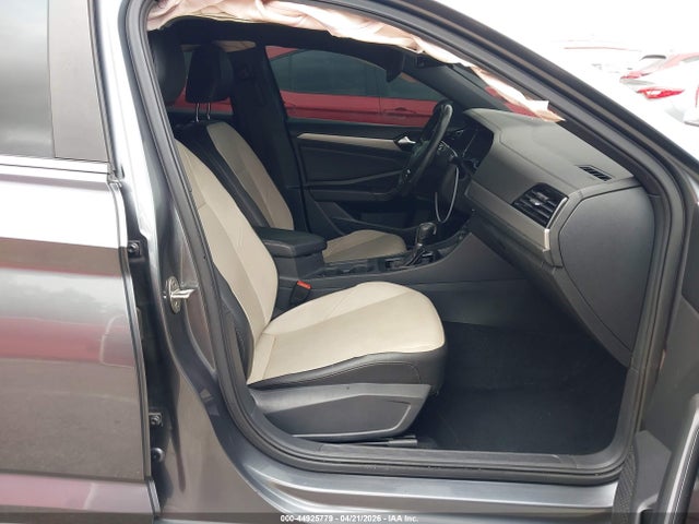 2019 Volkswagen Jetta 1.4t R-line/1.4t S/1.4t Se მანქანა იყიდება აუქციონზე, vin: 3VWC57BU8KM076618, აუქციონის ნომერი: 44925779