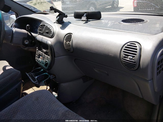 Продажа на аукционе авто 2000 Dodge Grand Caravan Se, vin: 1B4GP44G5YB618257, номер лота: 44925786