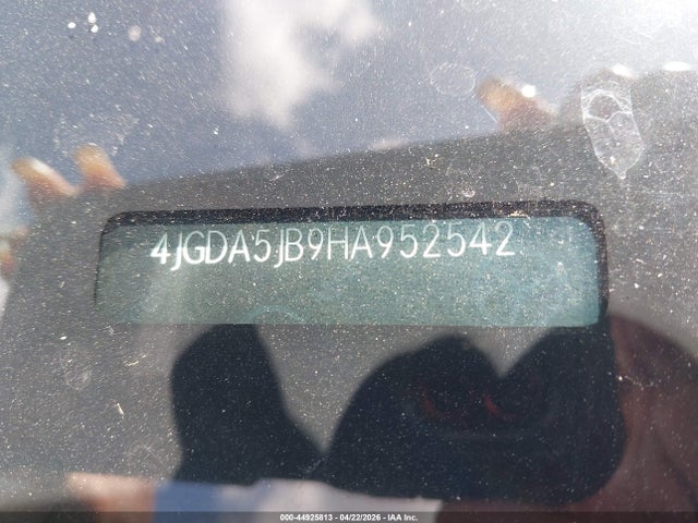 44925813 :رقم المزاد ، 4JGDA5JB9HA952542 vin ، 2017 Mercedes-benz Gle 350 مزاد بيع
