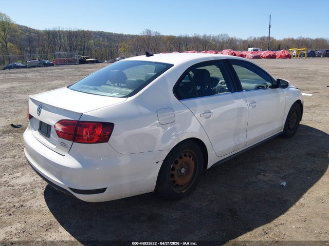 Продаж на аукціоні авто 2013 Volkswagen Jetta Gli, vin: 3VW4A7AJ9DM402498, номер лоту: 44925822
