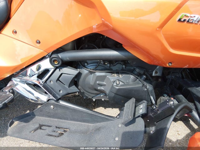 2019 Can-am Spyder Roadster F3-t/f3 Limited მანქანა იყიდება აუქციონზე, vin: 2BXREDD23KV000697, აუქციონის ნომერი: 44925827