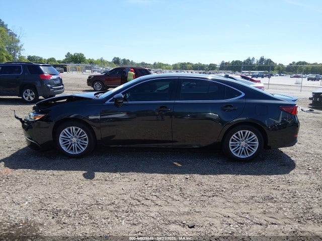 2017 Lexus Es 350 მანქანა იყიდება აუქციონზე, vin: 58ABK1GG8HU036992, აუქციონის ნომერი: 44925840