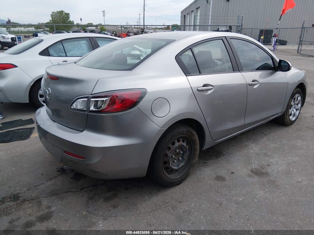 44925895 :رقم المزاد ، JM1BL1TG2D1765077 vin ، 2013 Mazda Mazda3 I Sv مزاد بيع