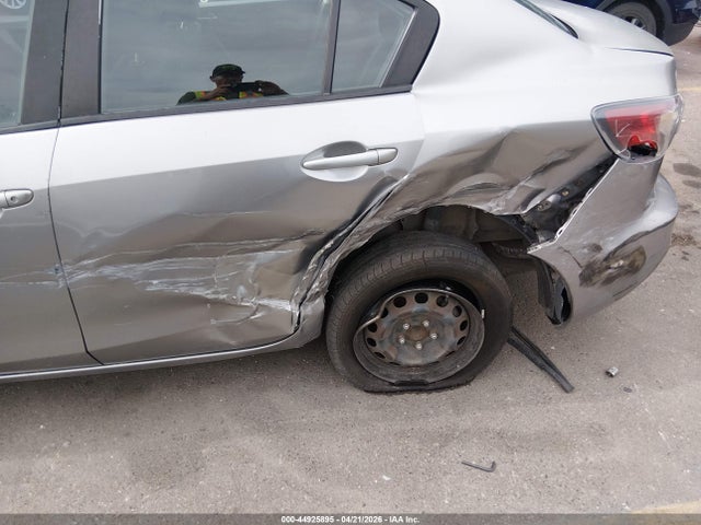 44925895 :رقم المزاد ، JM1BL1TG2D1765077 vin ، 2013 Mazda Mazda3 I Sv مزاد بيع