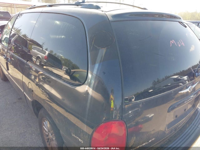Продажа на аукционе авто 2000 Chrysler Town & Country Limited, vin: 1C4GT64L6YB658693, номер лота: 44925914