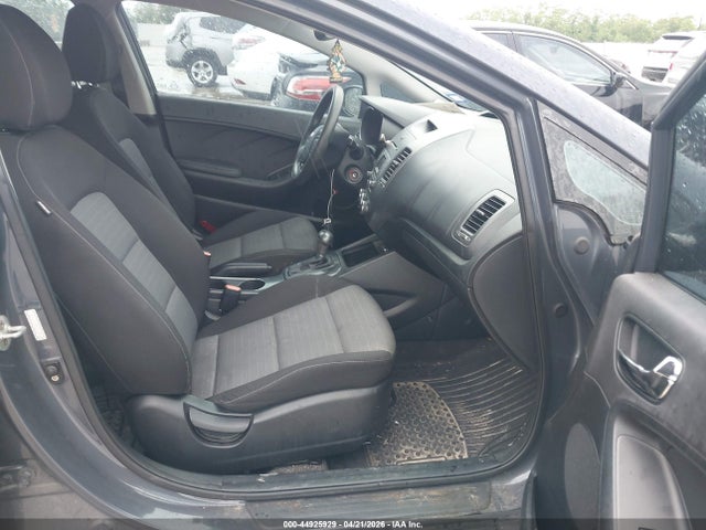 Продажа на аукционе авто 2016 Kia Forte Lx, vin: KNAFK5A86G5607780, номер лота: 44925929