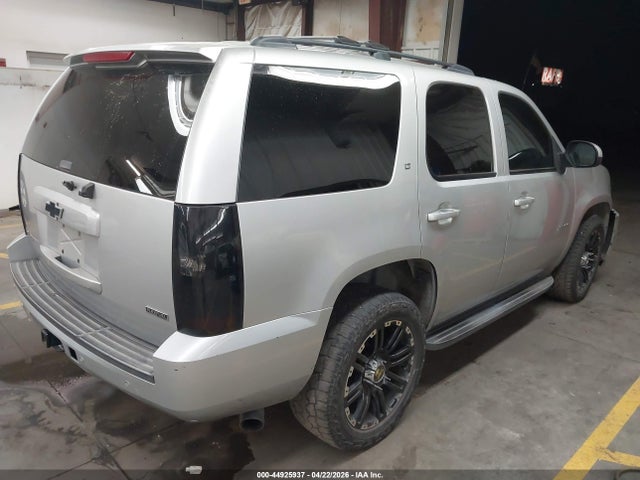 Aukcja sprzedaży 2011 Chevrolet Tahoe Lt, vin: 1GNSCBE08BR240181, numer aukcji: 44925937