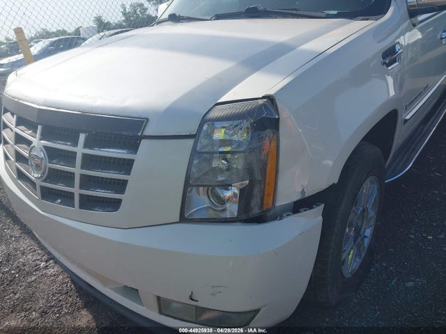 Aukcja sprzedaży 2008 Cadillac Escalade Esv Standard, vin: 1GYFK66888R233968, numer aukcji: 44925938