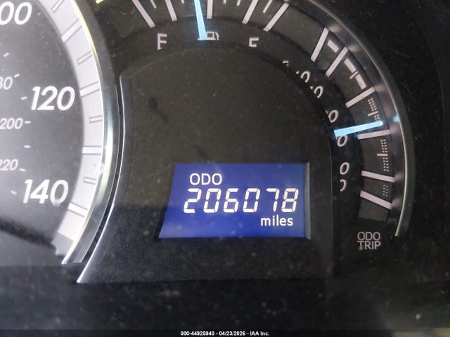 44925940 :رقم المزاد ، 4T1BF1FK6CU142996 vin ، 2012 Toyota Camry Se مزاد بيع