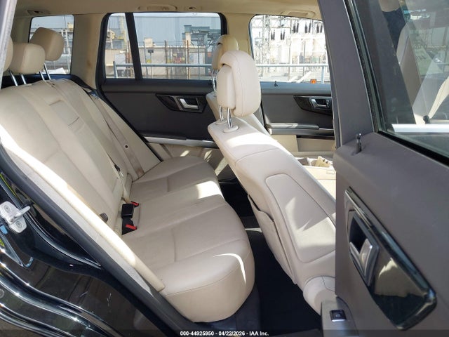 2015 Mercedes-benz Glk 350 მანქანა იყიდება აუქციონზე, vin: WDCGG5HB3FG352173, აუქციონის ნომერი: 44925950
