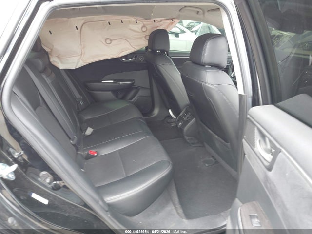 JHMZC5F37JC012674 Honda Clarity Plug-in Hybrid Touring
