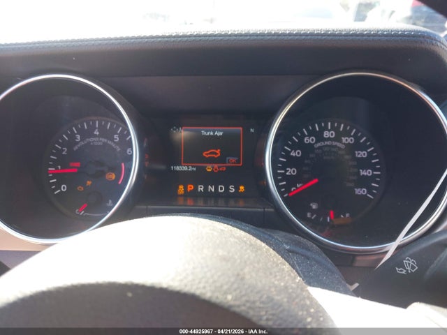 Ford Mustang Ecoboost Premium 2020 1FATP8UH2L5125568 Image 7