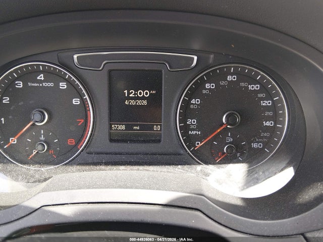 WA1JCCFS5JR002985 Audi Q3 2.0t Premium/2.0t Sport Premium