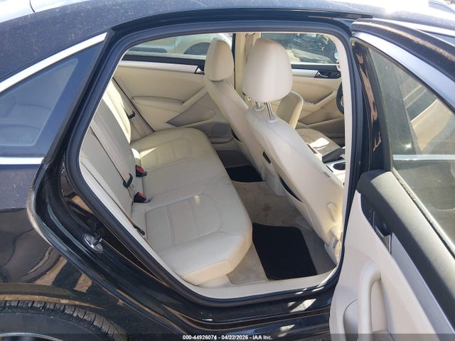 Продажа на аукционе авто 2013 Volkswagen Passat 2.5l Se, vin: 1VWBP7A32DC151686, номер лота: 44926074