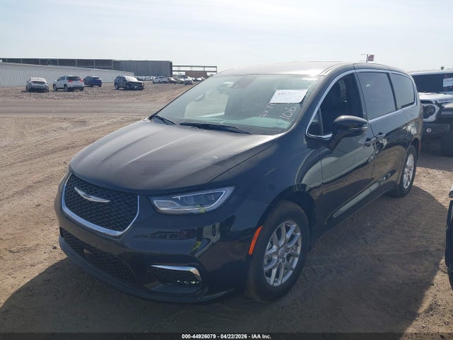 2026 Chrysler Pacifica Select მანქანა იყიდება აუქციონზე, vin: 2C4RC1BG0TR204726, აუქციონის ნომერი: 44926079