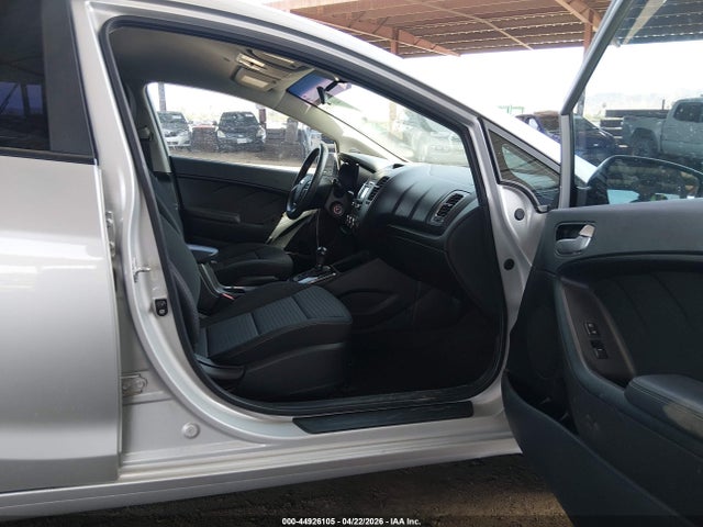 Продаж на аукціоні авто 2017 Kia Forte Lx, vin: 3KPFL4A79HE147800, номер лоту: 44926105