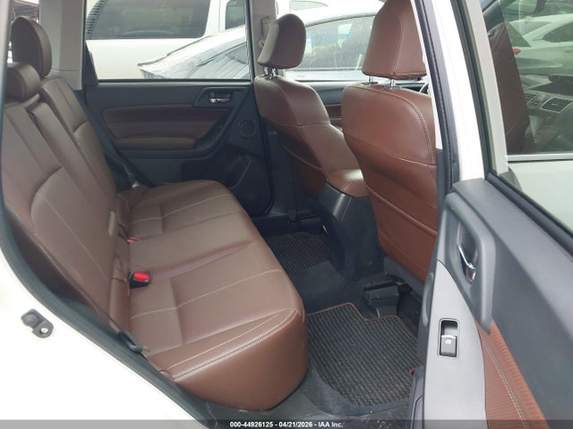 JF2SJAWC4HH428181 Subaru Forester 2.5i Touring