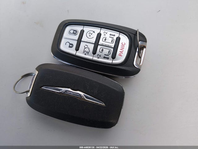 Auction sale of the 2021 Chrysler Pacifica Touring L, vin: 2C4RC1BG0MR590940, lot number: 44926135