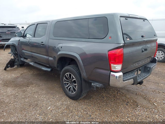 Aukcja sprzedaży 2017 Toyota Tacoma Sr5 V6, vin: 5TFDZ5BN6HX016137, numer aukcji: 44926178
